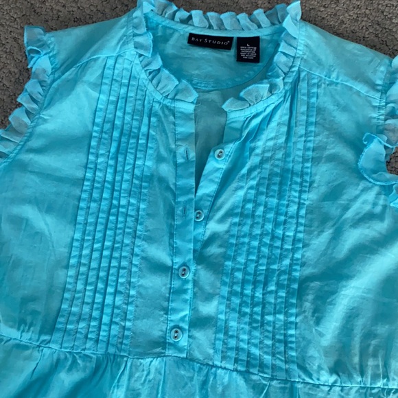 Bay Studio Sleeveless 1/2 Button Ruffle Hem Top - Picture 8 of 11